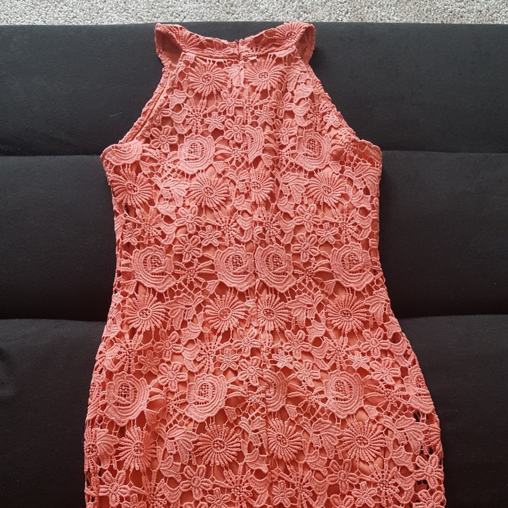 Dress - Picture 3 of 4